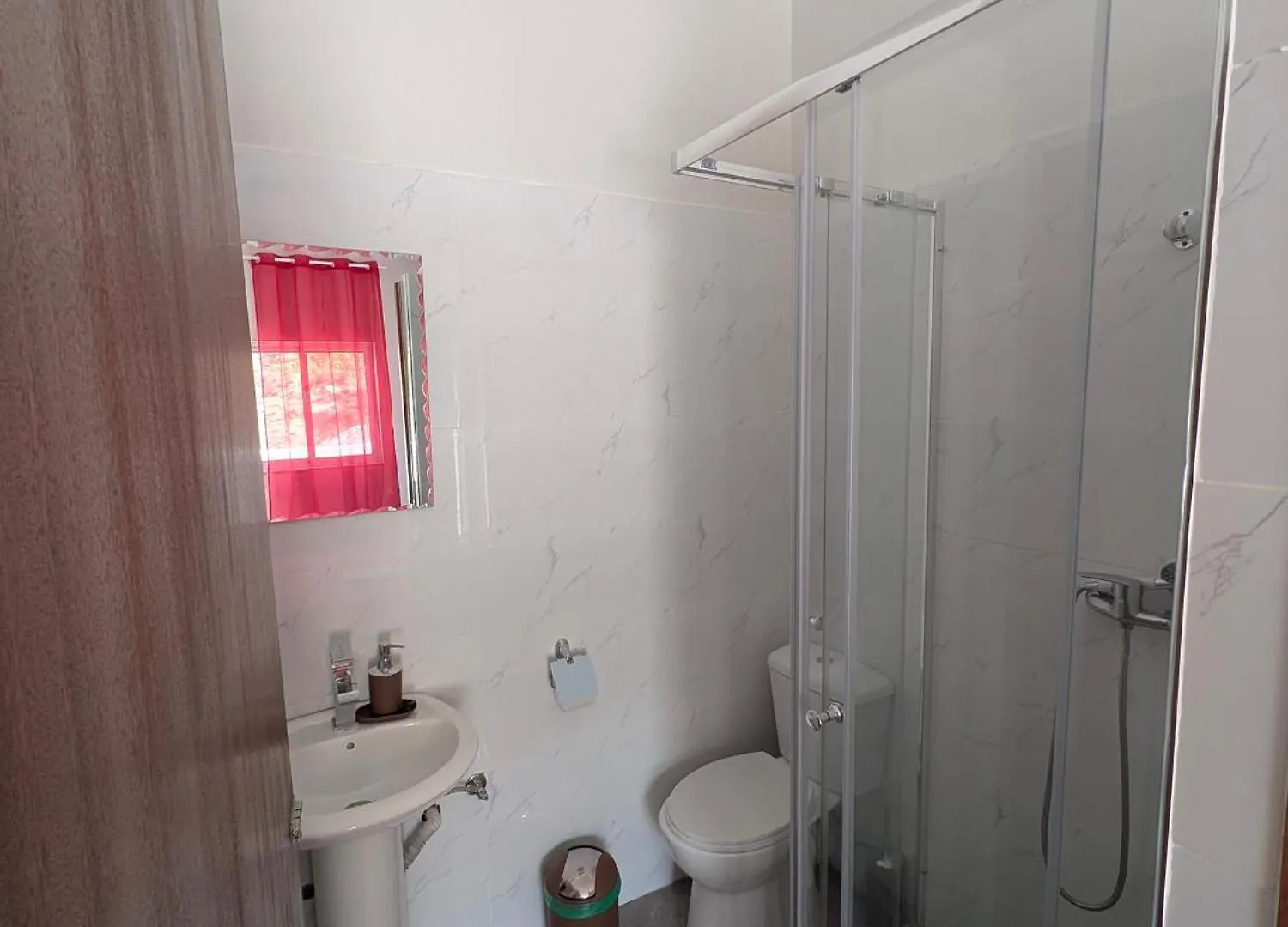 ***  Mirage Otel Tarrafal  Yeşil Burun Adaları